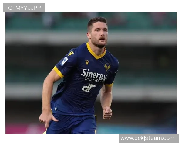 魅力四射的足球明星们如何赢得异性缘的秘诀揭秘 魅力四射的足球明星们如何赢得异性缘的秘诀揭秘