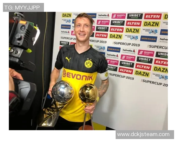 德国足球先生精彩瞬间回顾与成就展示